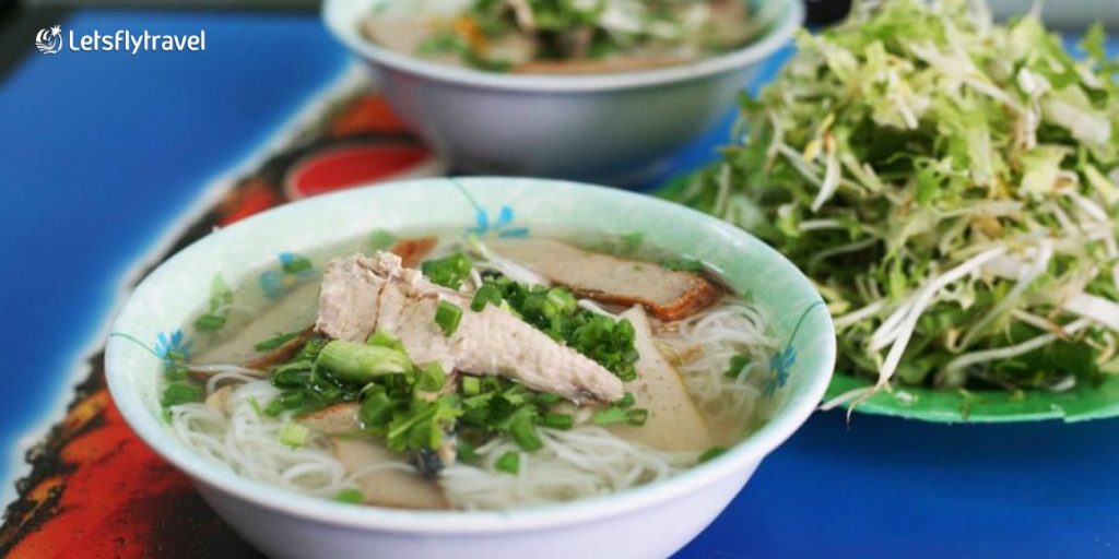 Fish Noodles – Two Fish Soup Cakes