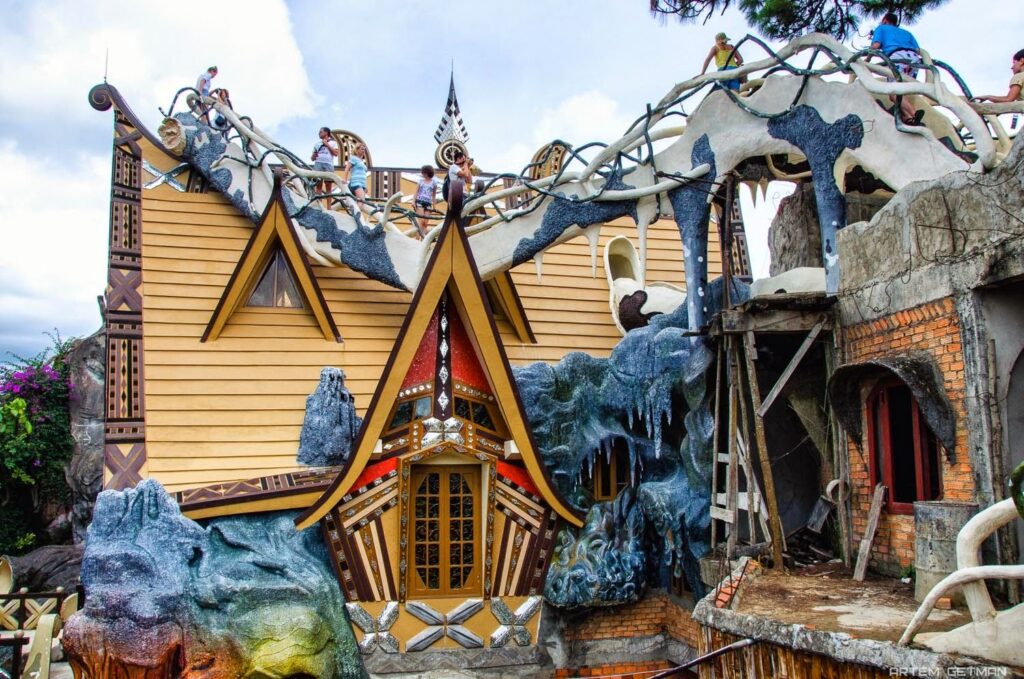 Crazy House (Hang Nga Guesthouse)