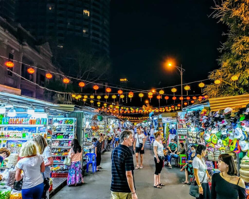 Night Market_Plan your trip to Nha Trang guide